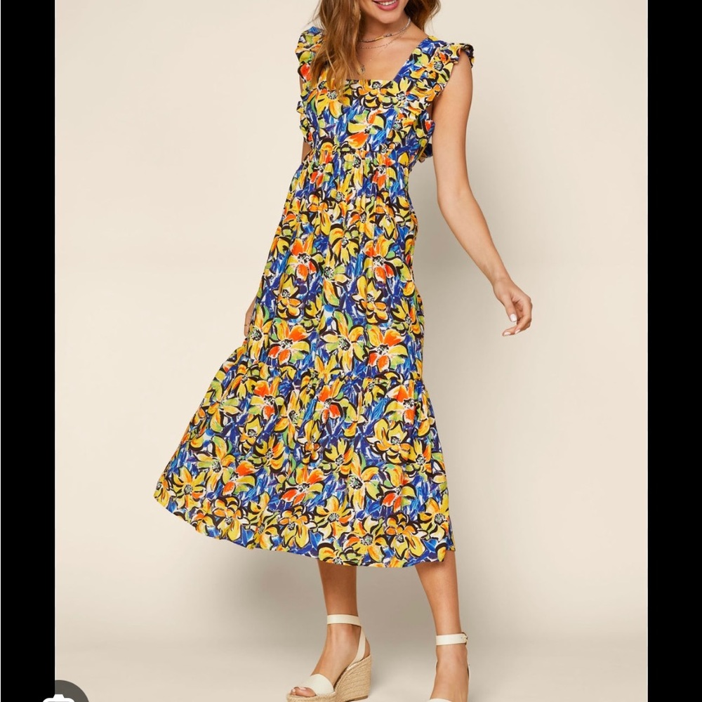 Skies are Blue, Alyssa back tie floral dress